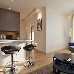 72 #st55, 13 Pietro, Fv Parking By Okazja Apartman *